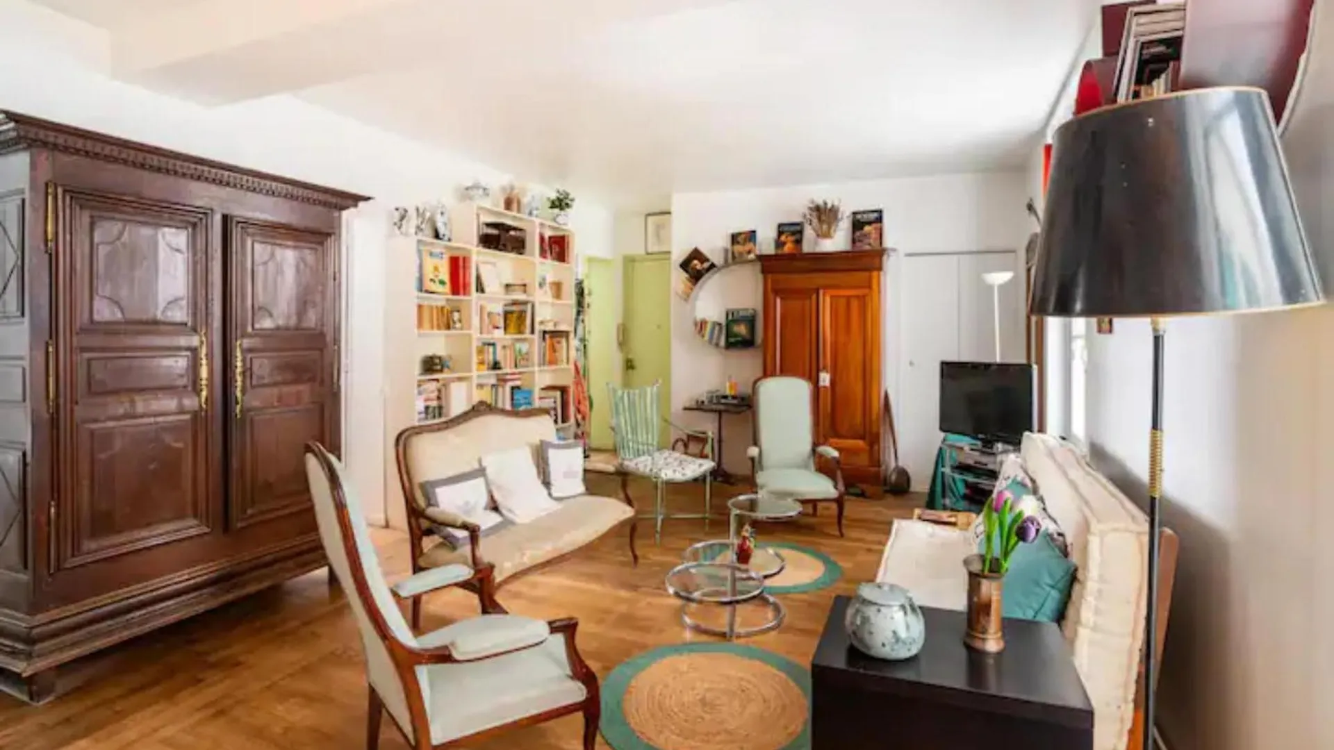 Vintage 2Bd Apartment With Patio In Montmartre باريس